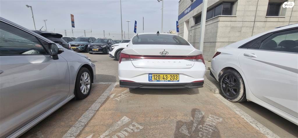 מודעת רכב יונדאי אלנטרה