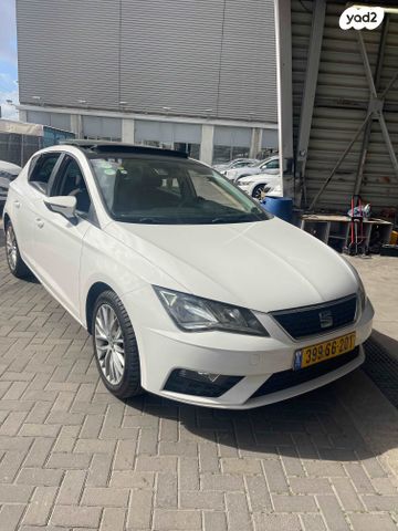 מודעת רכב סיאט לאון