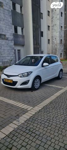 מודעת רכב יונדאי i20