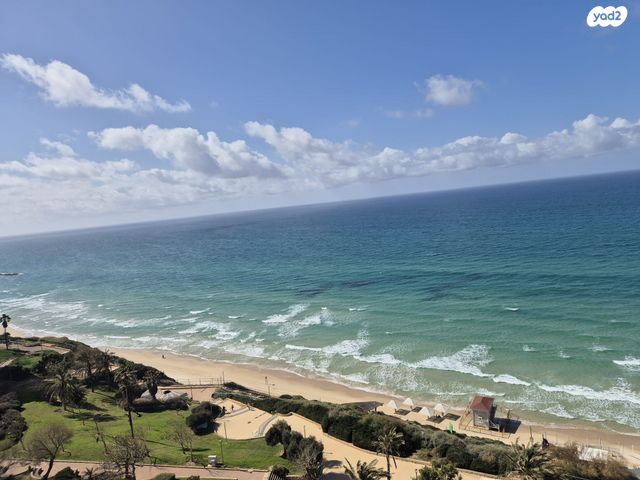 שדרות ניצה 10