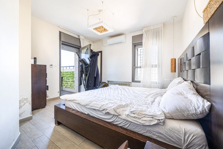 דירה למכירה בירושלים (תיווך) — 2