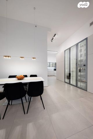 חיה רוזנטל-חביליו