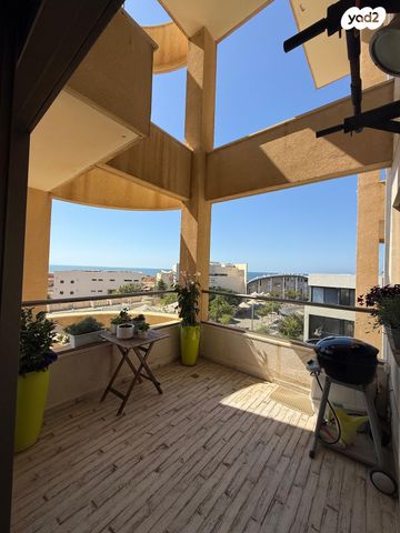 הגוש הגדול, רמת אביב החדשה, נופי ים