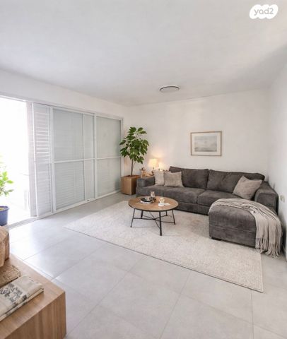 דירה, נווה יהושע, ערמונים, רמת גן