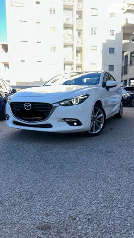 מודעת רכב מאזדה 3