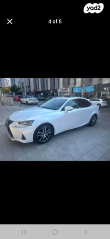 מודעת רכב לקסוס IS