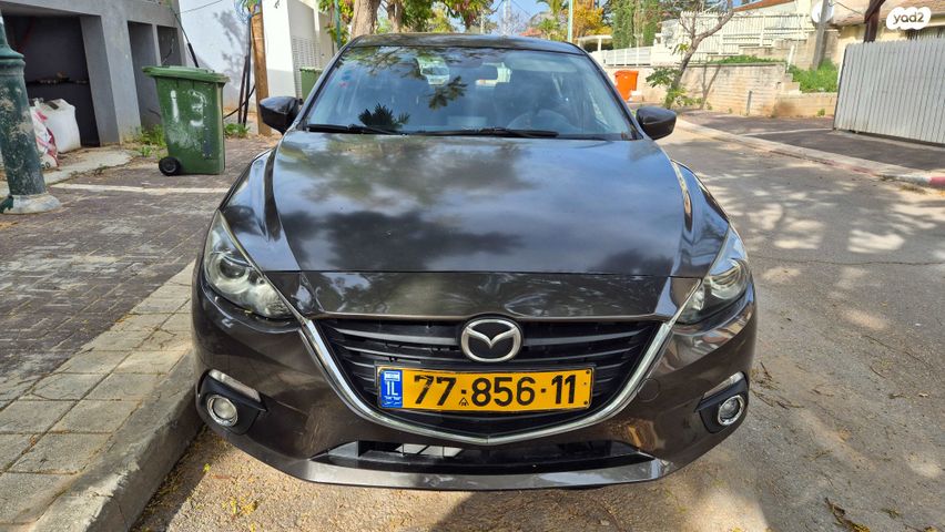 מודעת רכב מאזדה 3