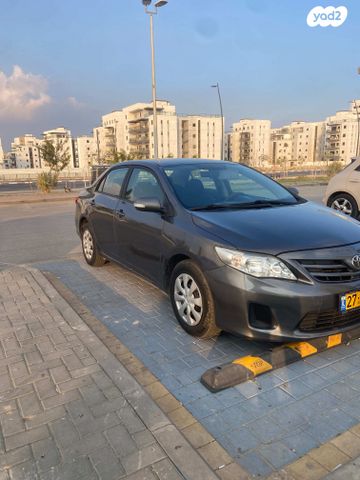 מודעת רכב טויוטה קורולה