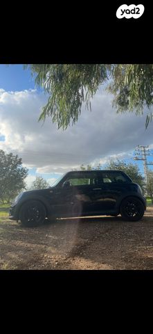 מודעת רכב מיני קופר