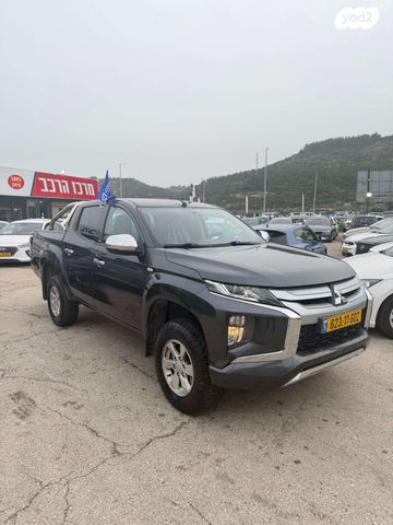 מודעת רכב מיצובישי טרייטון / L200