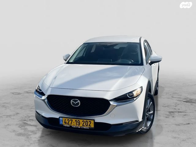 מודעת רכב מאזדה CX-30