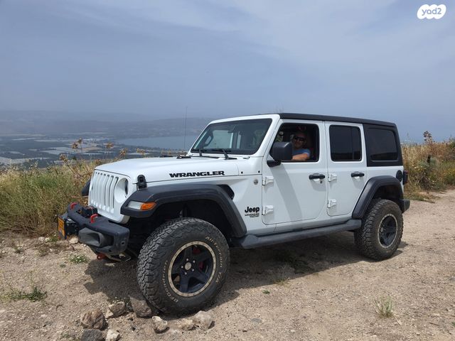 מודעת רכב ג'יפ רנגלר