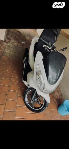 מודעת רכב הונדה PCX 125