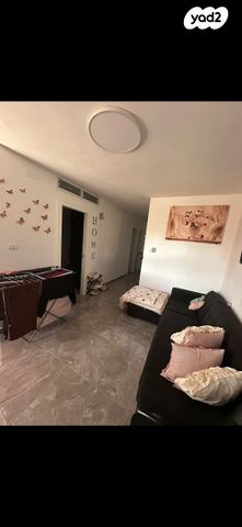 שדרות הרצל 1086