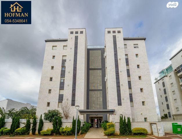 אפרים שריר 3