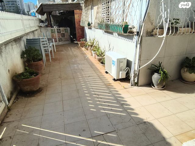 דירת גן, רסקו ב', חולון