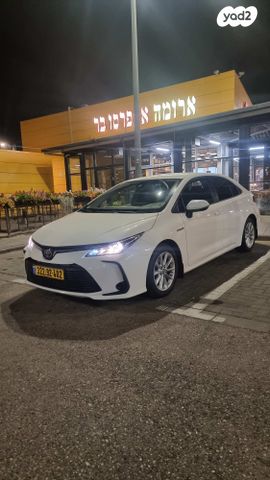 מודעת רכב טויוטה קורולה