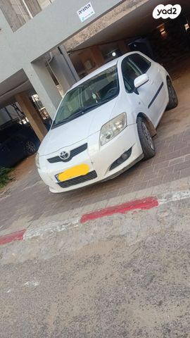 מודעת רכב טויוטה אוריס