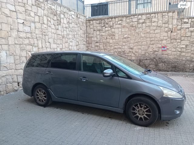 מודעת רכב מיצובישי גרנדיס