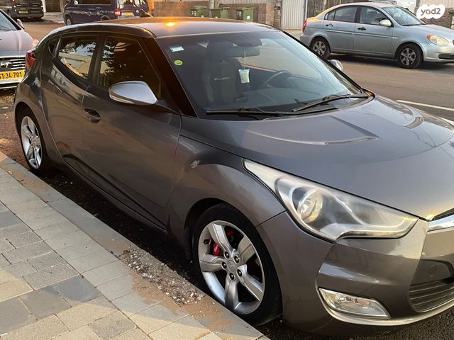 מודעת רכב יונדאי ולוסטר