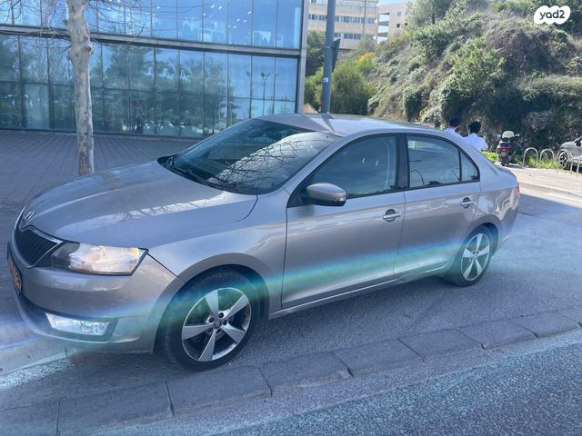 מודעת רכב סקודה ראפיד