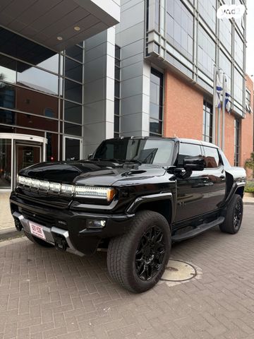 מודעת רכב ג'י.אם.סי האמר EV