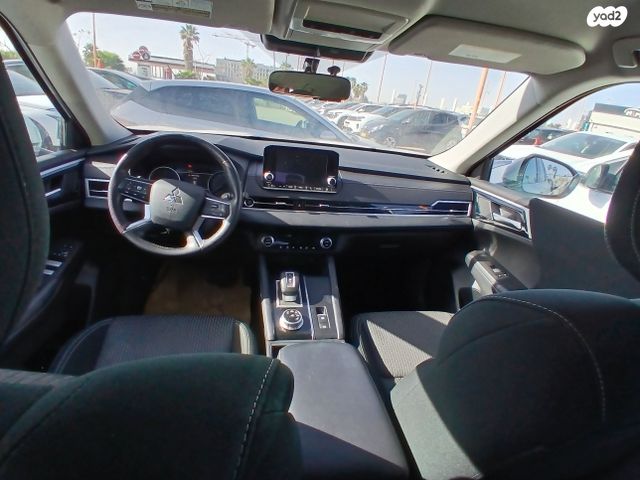 מודעת רכב מיצובישי אאוטלנדר 1