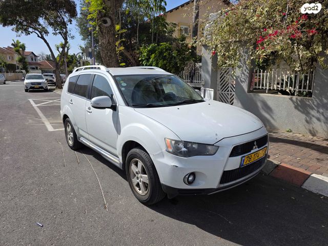 מודעת רכב מיצובישי אאוטלנדר