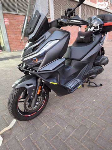 מודעת רכב VOGE SR3