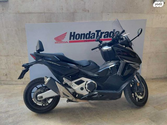 מודעת רכב הונדה פורזה 750