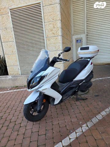 מודעת רכב קימקו דאון-טאון 250ABS