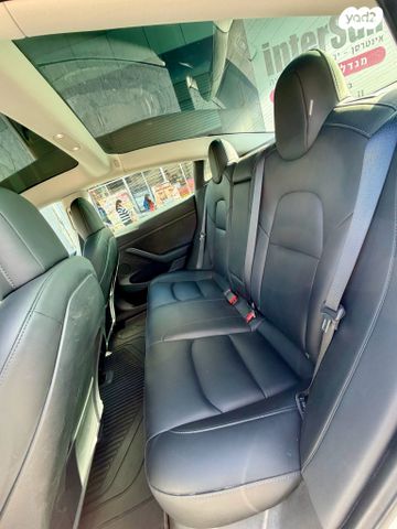 מודעת רכב טסלה מודל 3 1