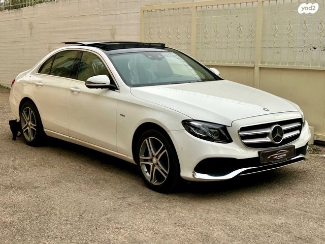 מודעת רכב מרצדס-בנץ E-class