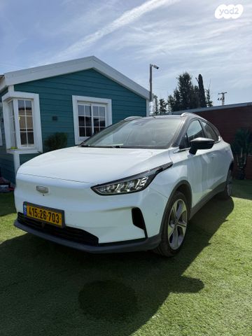 מודעת רכב ג׳ילי Geometry C