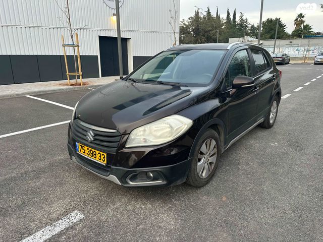 מודעת רכב סוזוקי קרוסאובר