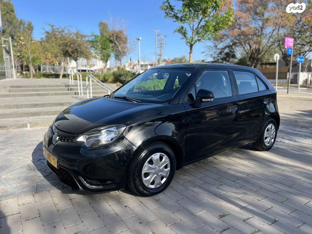 מודעת רכב אם ג'י MG3