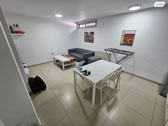 נווה אטי"ב 9