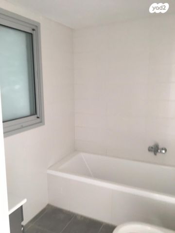 דרך העצמאות 31