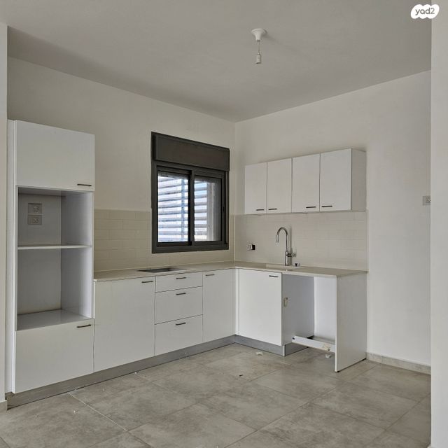 דירה, כרמי גת, קרית גת