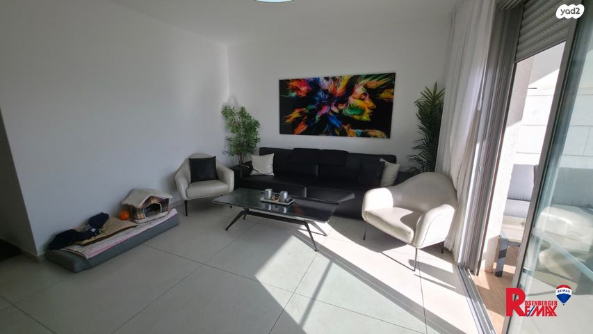 דירה, הרקפות, ראשון לציון