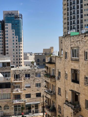 דירה למכירה בירושלים (תיווך) — 3