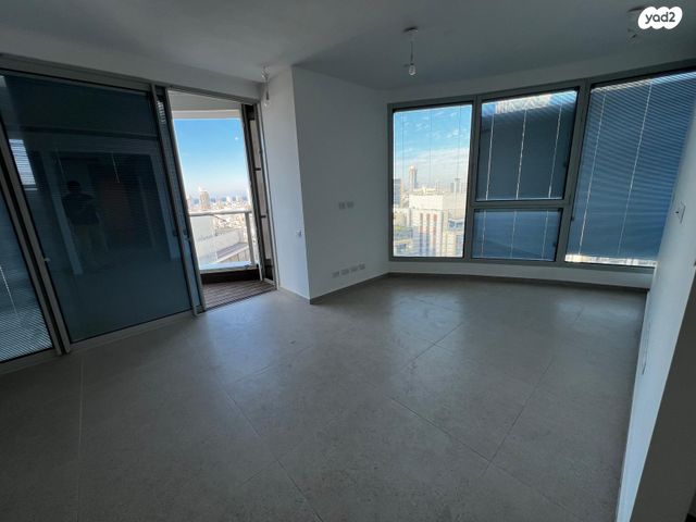 גני שרונה, קרית הממשלה