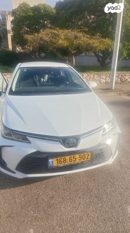מודעת רכב טויוטה קורולה