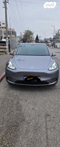 מודעת רכב טסלה מודל Y