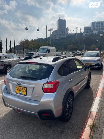 מודעת רכב סובארו XV