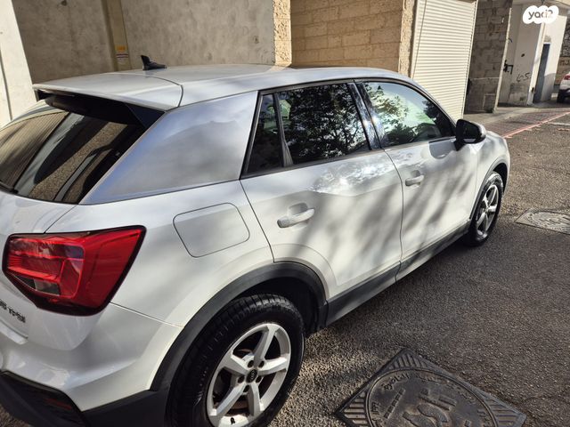 מודעת רכב אאודי Q2