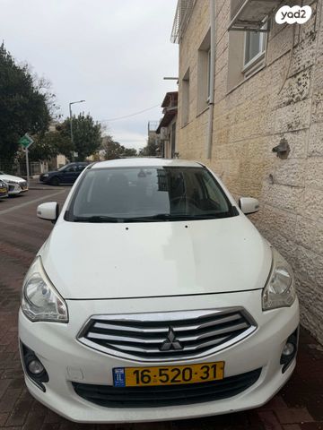 מודעת רכב מיצובישי אטראז'