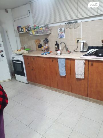 יורם חתוכה 20