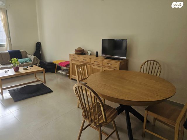 דירה, מגידו 1, מרכז הכרמל, חיפה