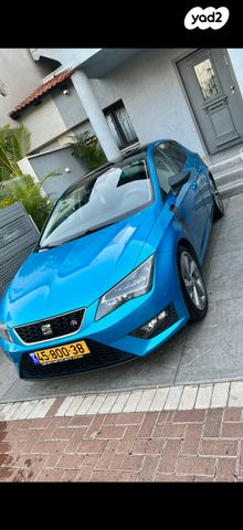 מודעת רכב סיאט לאון